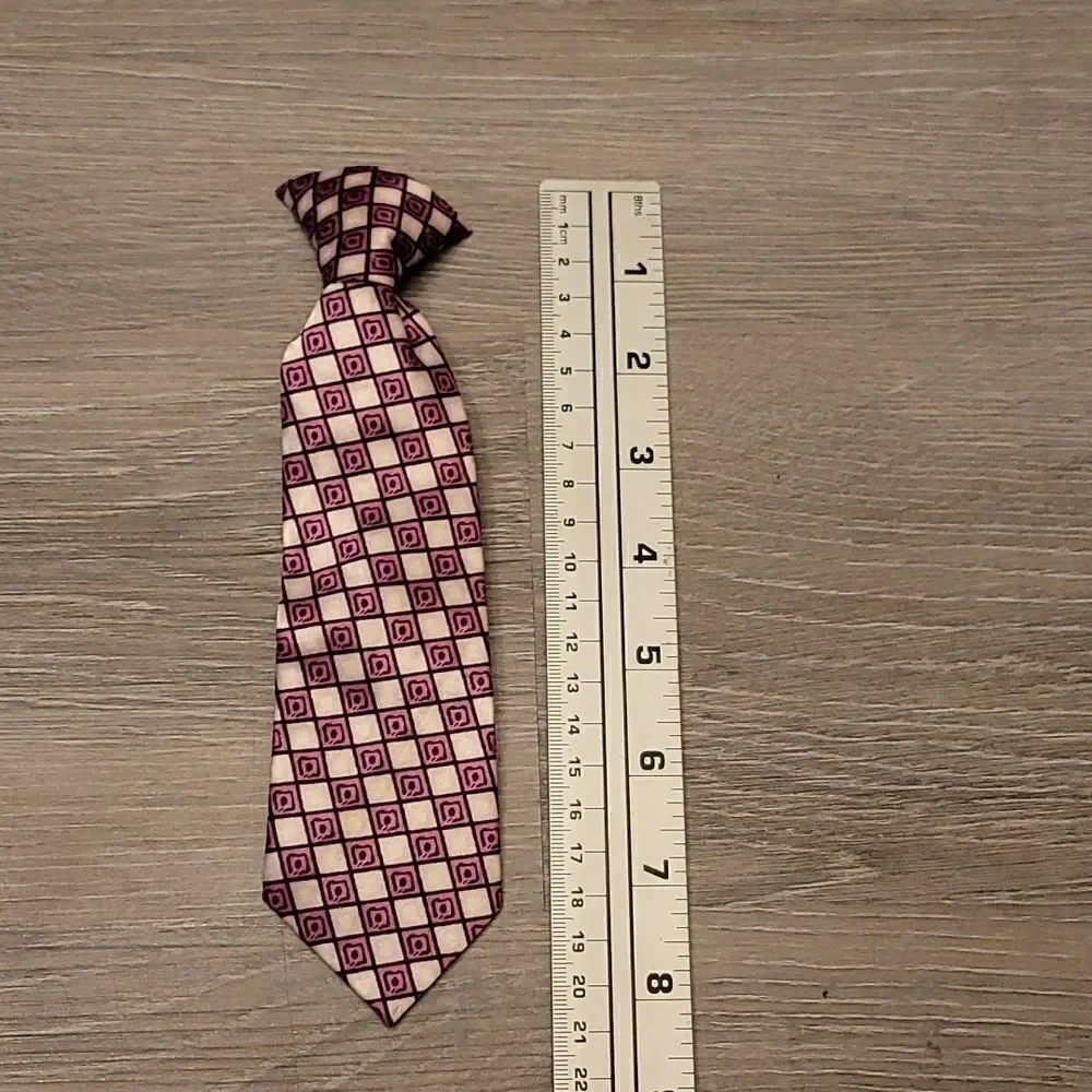 Fushia and White Kids Clip-on Tie
